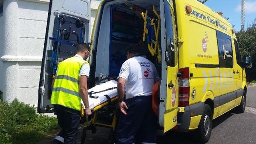 Una motorista resulta herida al sufrir una caída en La Gomera