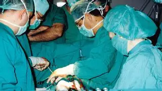 Así se gestó el primer trasplante de corazón en Aragón hace 25 años: una operación de madrugada y un órgano murciano