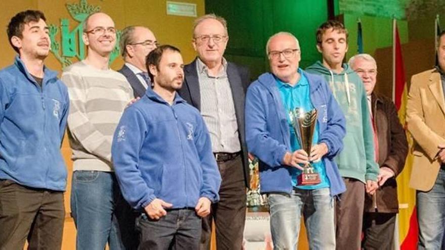 El club y el ayuntamiento recibieron un premio en la última gala de la federación valenciana.