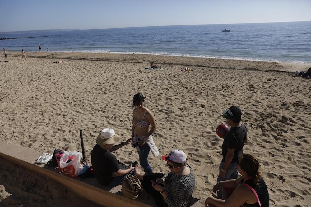 Bei bis zu 23 Grad Höchsttemperaturen kommt bei so manch einem schon Lust auf Strand auf. Die Temperaturen lagen am 10. März bis zu zehn Grad über dem Durchschnitt.