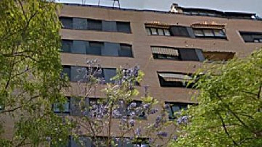 1.000 € Alquiler de piso en Gran Vía-Garbinet-Parque de las Avenidas (Alicante) 94 m2, 3 habitaciones, 2 baños, 11 €/m2, 3 Planta...