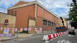 La piqueta sigue adelante: la Justicia deniega la paralización del derribo del antiguo colegio Jesús y María