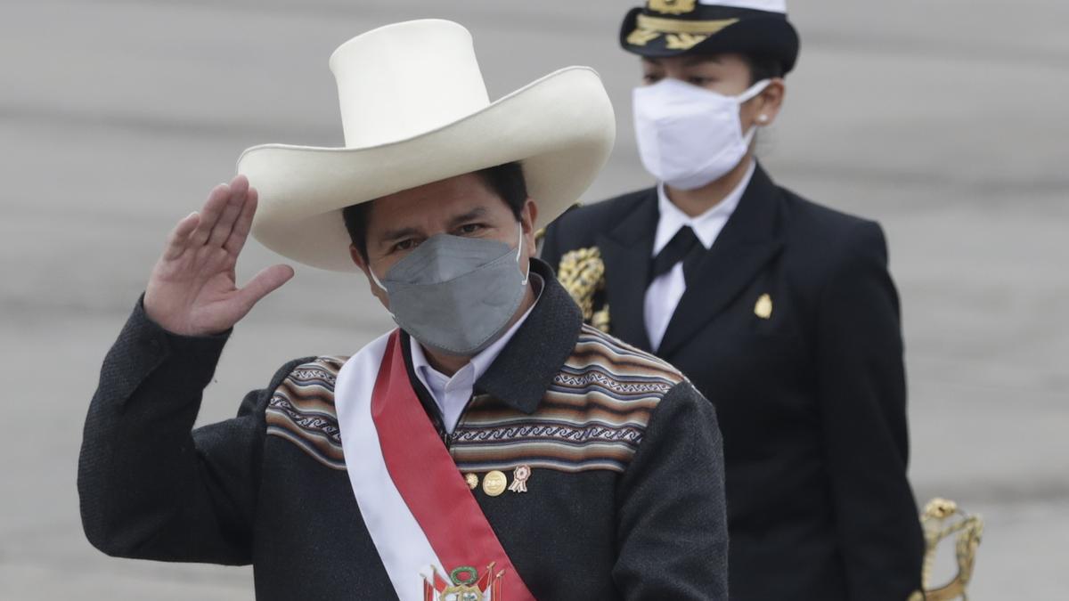 En crisis permanente, Castillo se acerca a su primer año de gobierno en Perú