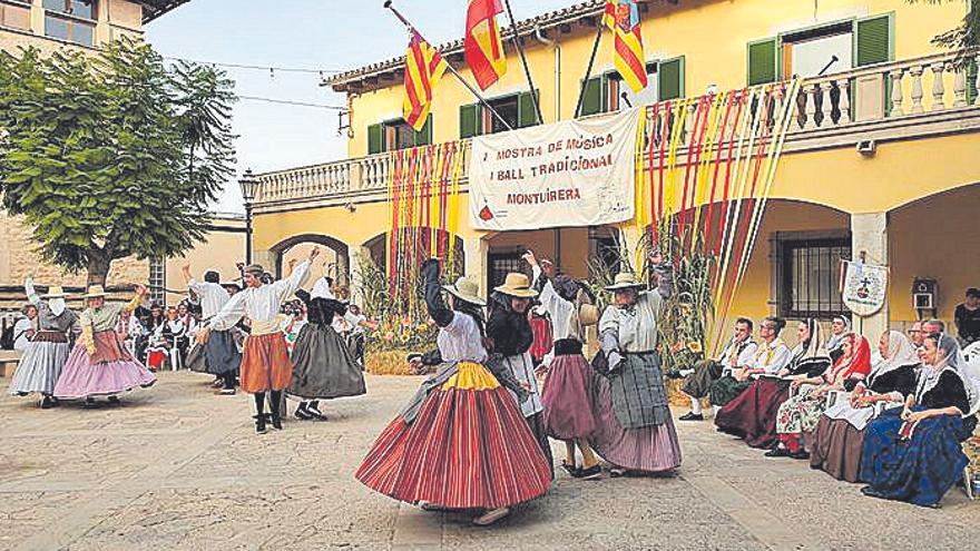 Una de las actuaciones de la muestra.