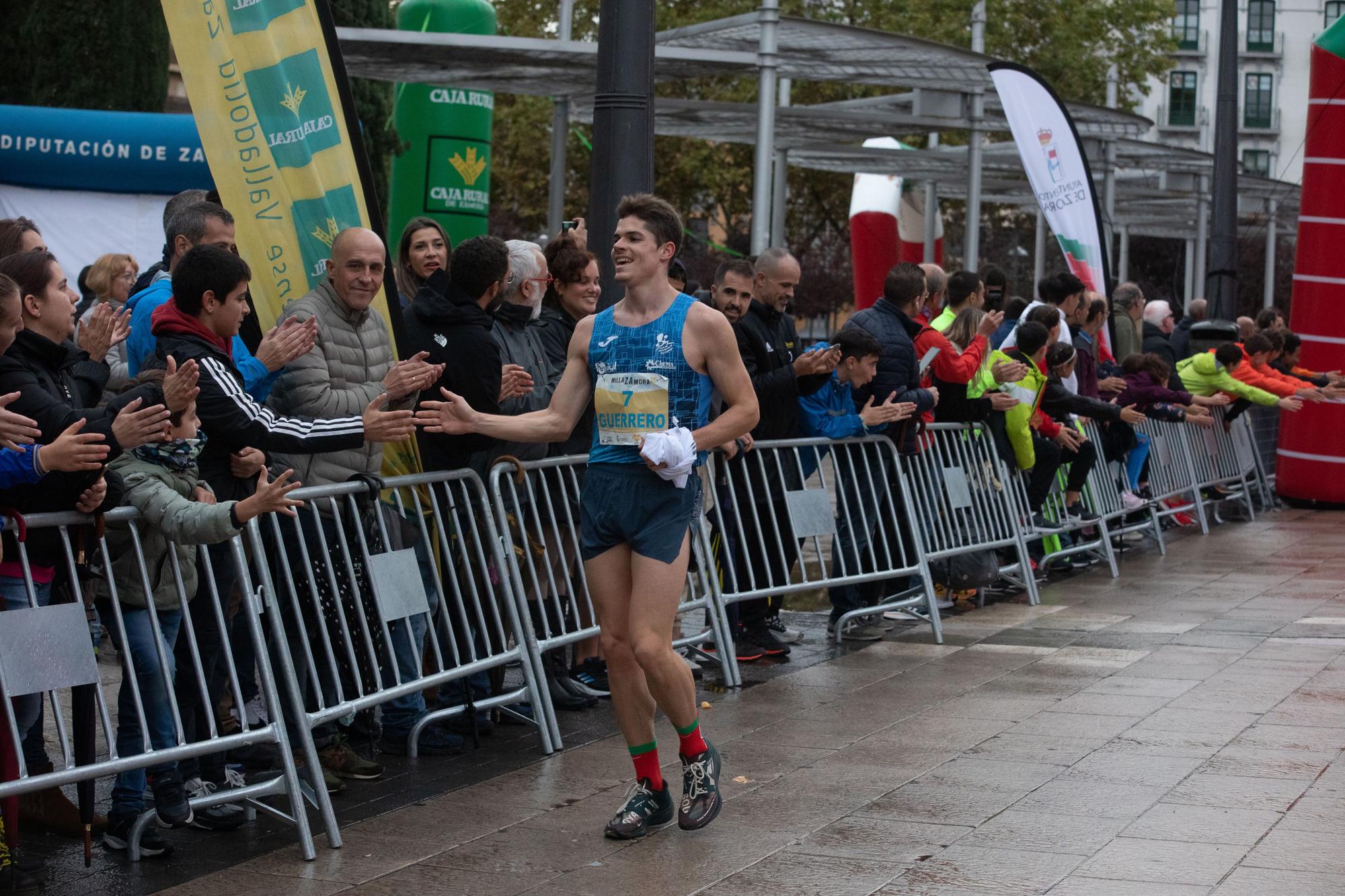 GALERÍA | La milla urbana de atletismo en Zamora, en imágenes