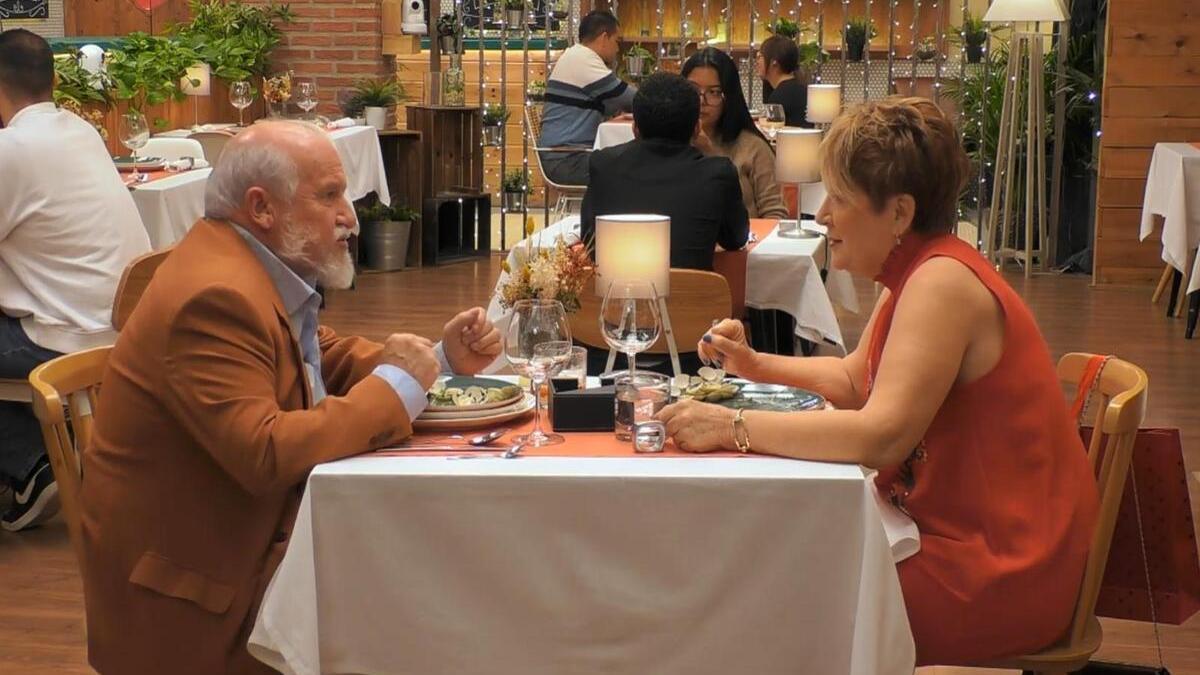 Fran y Teresa, durante su cita en el restaurante de First Dates en la pasada emisión del programa el 5 de enero de 2026