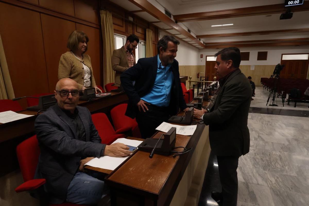 Zona de los concejales del PSOE en el pleno de este jueves.
