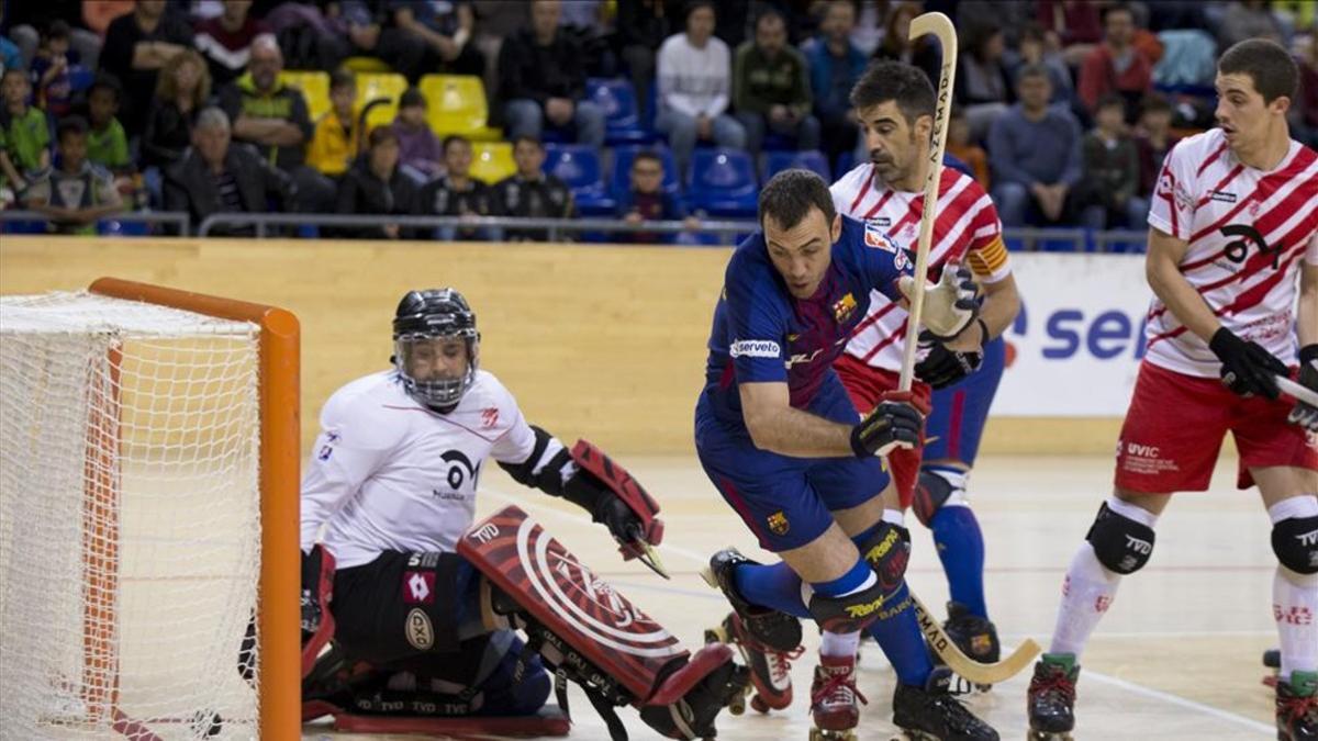 Panadero marcó el primero de los diez goles del Barça Lassa