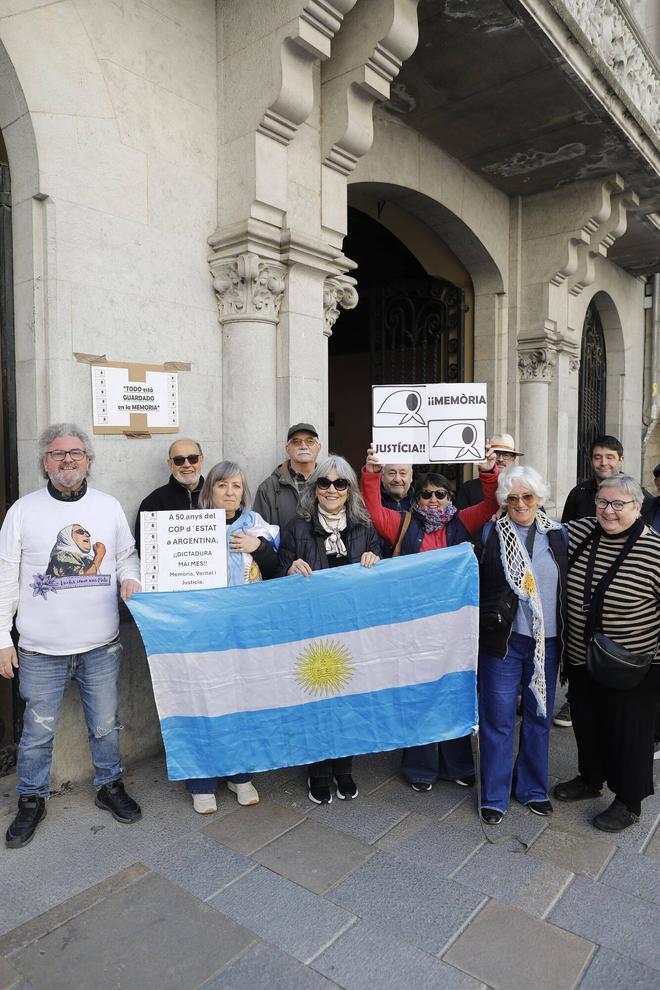 Les imatges de la concentració pels 50 anys del cop d'estat a Argentina