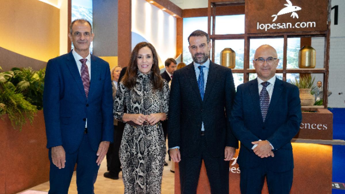 Desde la izquierda, Lorenzo, De León, Alba y Rodríguez.