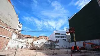 De templo de la fiesta a solar para pisos: Castellón dice adiós a la mítica discoteca Zeus y El Desván