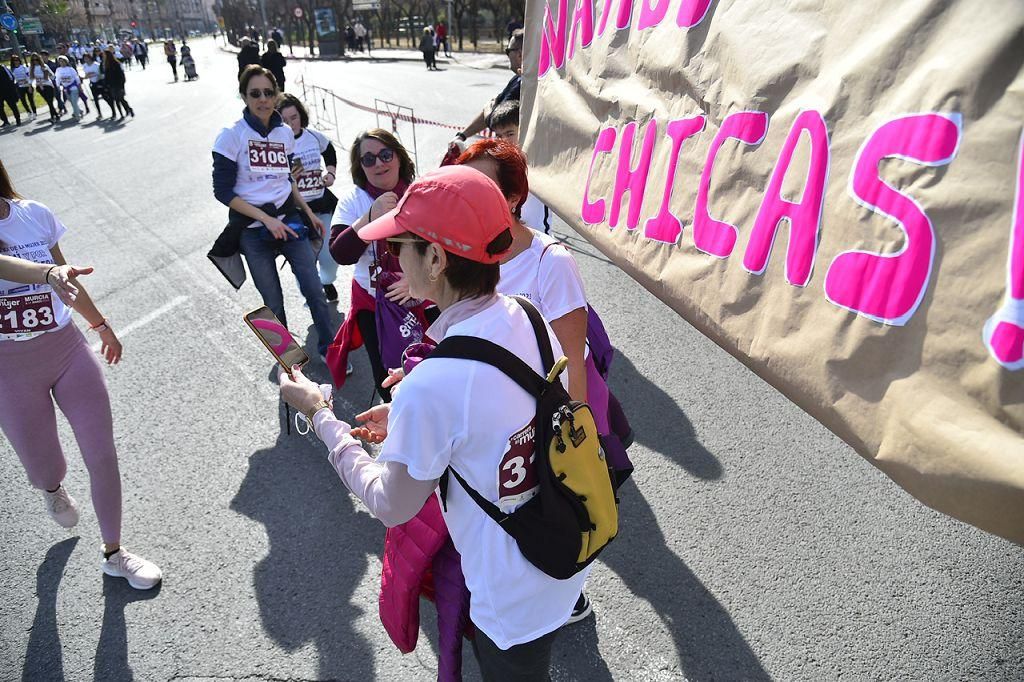 Carrera de la Mujer: recorrido por avenida de los Pinos, Juan Carlos I y Cárcel Vieja (2)