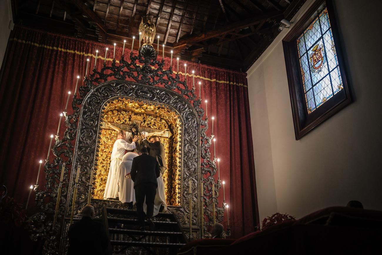 Descendimiento del Cristo de La Laguna