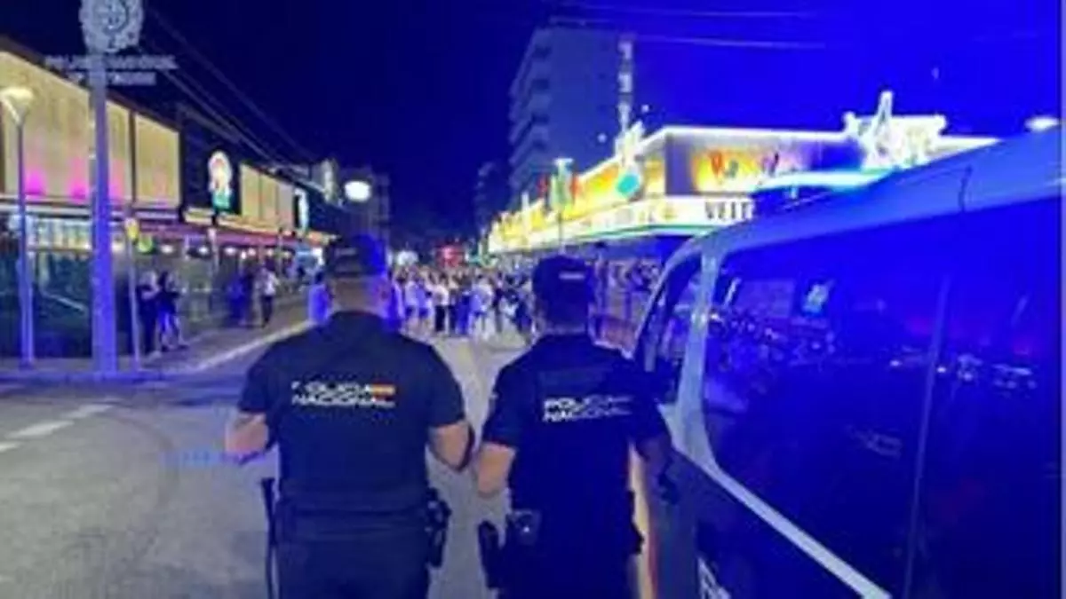 Zahn ausgeschlagen: Polizei nimmt drei deutsche Mallorca-Urlauber an der Playa de Palma fest