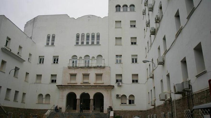 El hospital de Los Morales, uno de los centros del Reina Sofía con camas sin usar, según Satse.