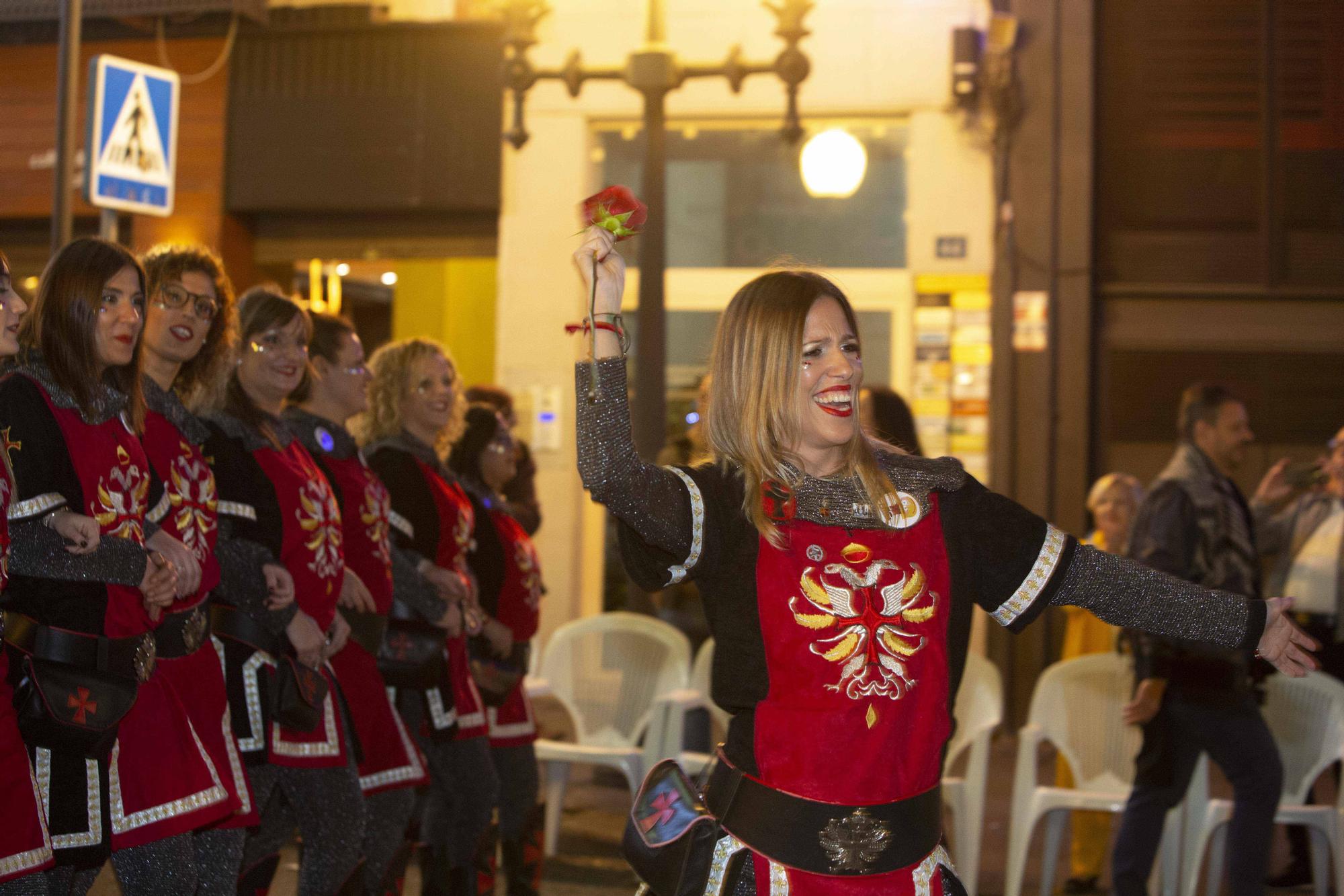 La Entrada Mora y Cristiana vuelve a desfilar por Alicante