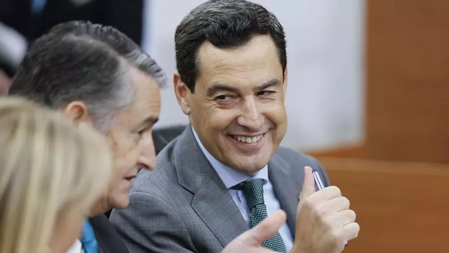 VÍDEO | PP y Vox salvan la prioridad nacional copiando los pactos de otras comunidades y dejan pendiente el Gobierno en Andalucía