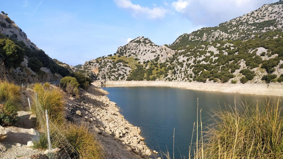 Así está el Gorg Blau: las reservas de agua están bajo mínimos con poco más del 20%