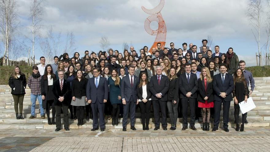 Feijóo pide a los hijos de los emigrantes que vuelvan a Galicia