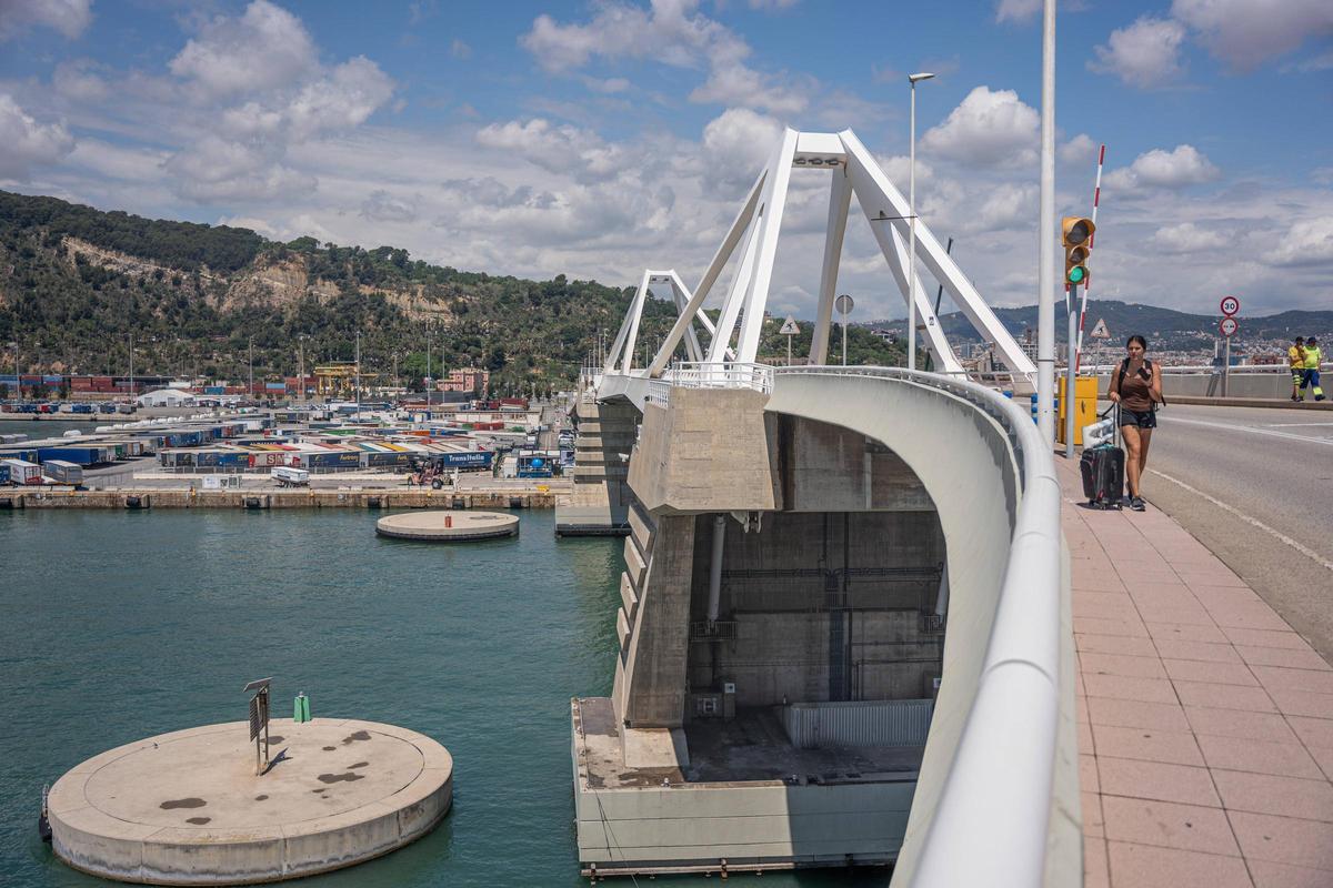 La inversión por parte del Estado en infraestructuras superó ligeramente los 11.000 millones en 2022, frente a los más de 33.000 millones registrados en 2009