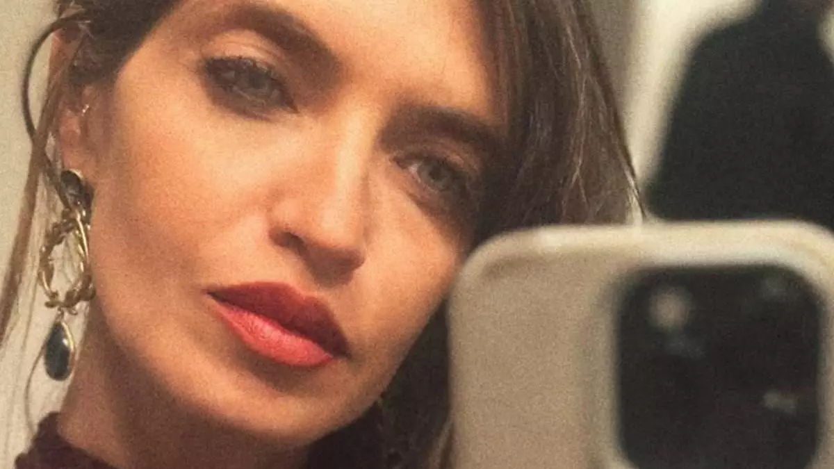 El vestido de encaje más atrevido de Sara Carbonero nos deja sin palabras
