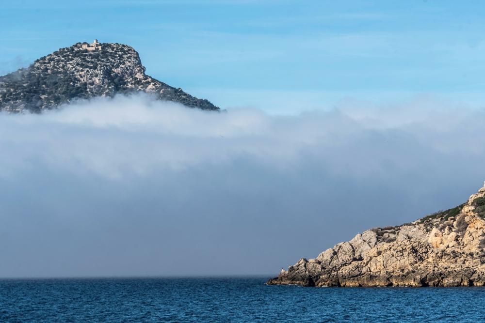 La niebla cubre Mallorca y no se irá hasta mañana