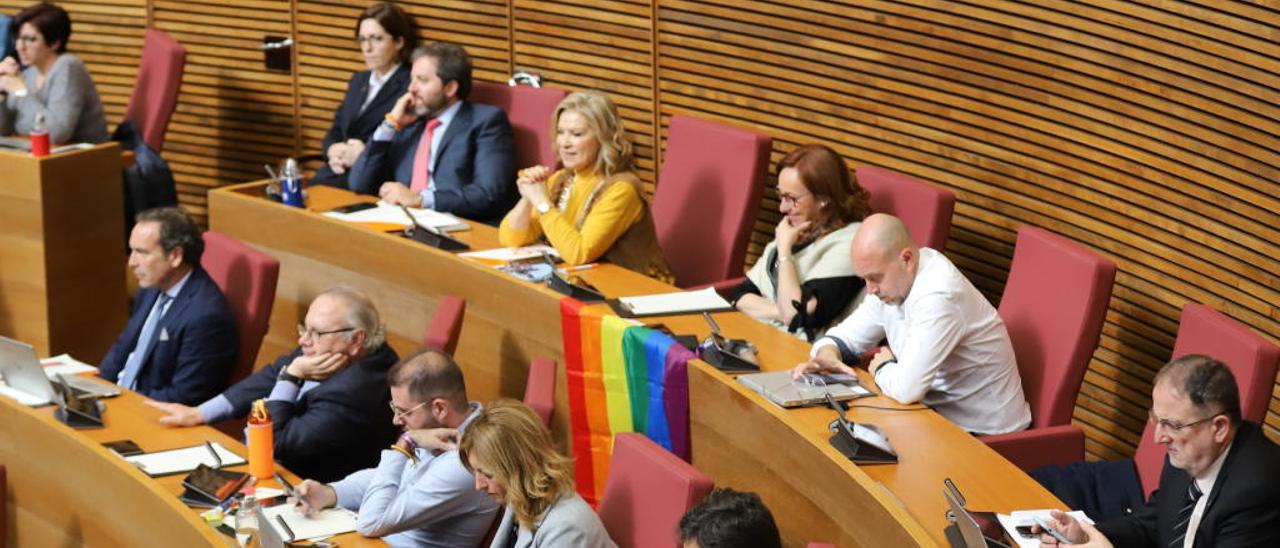 Juntos pero no revueltos en la asamblea de Ciudadanos