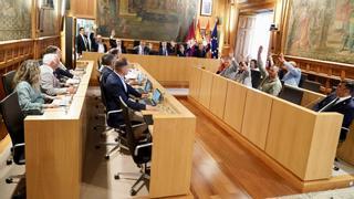 PSOE y UPL sacan adelante la moción proautonomía en la Diputación de León
