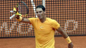 Nadal celebra su primera victoria en Madrid.