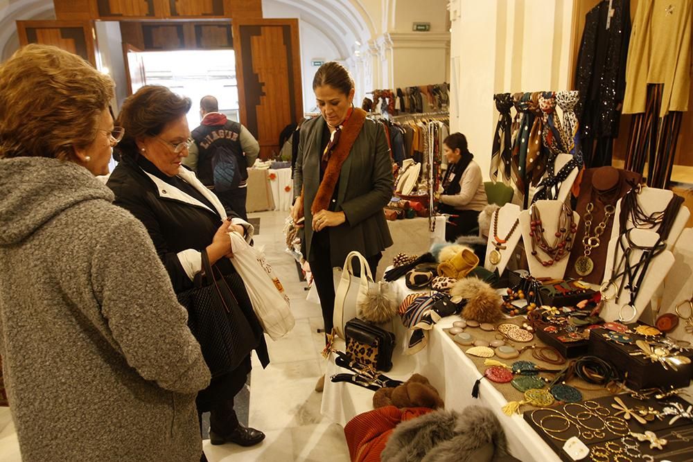 Mercadillo solidario de la Asociación San Rafael de Alzheimer