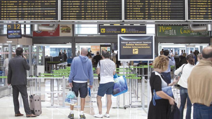 ¿Qué puedes hacer si se te retrasa el vuelo?