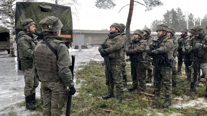 Heridos siete militares, cinco de ellos leves, en un ejercicio en un campo de maniobras de Almería