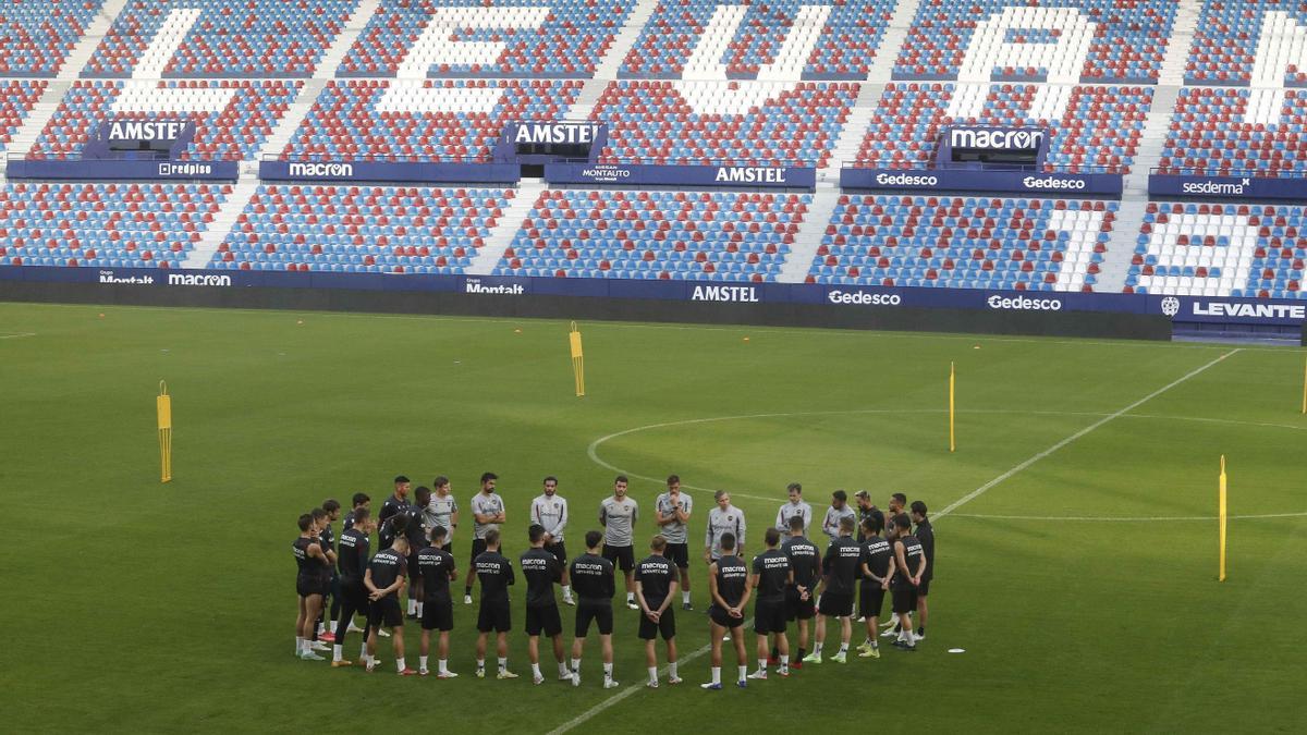 El primer triunfo de la temporada no debe esperar más, ya que una derrota antes del parón de selecciones podría ser demoledora.