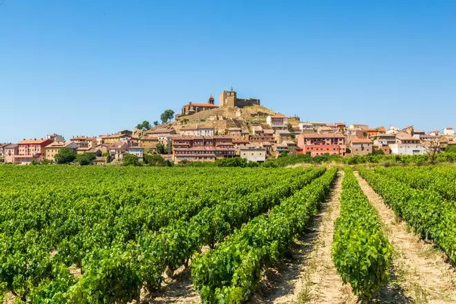 Entramos en la capital histórica del vino de Rioja