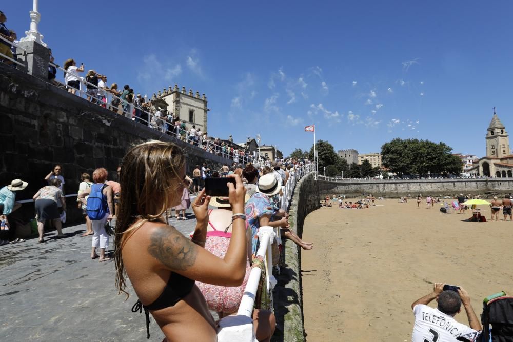 La danza prima y el Restallón en Gijón