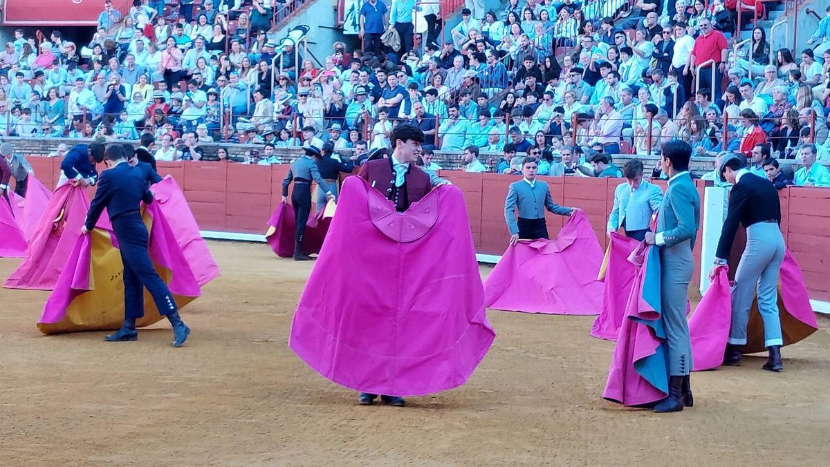 La becerrada homenaje a la afición cordobesa en Los Califas, en imágenes