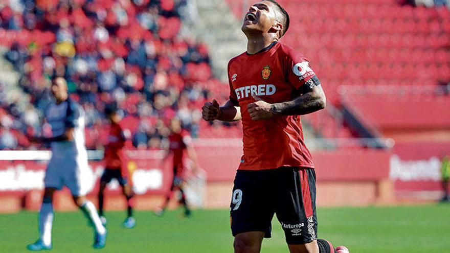 Cucho Hernández hat Real Mallorca zum Sieg gegen Alavés geschossen.