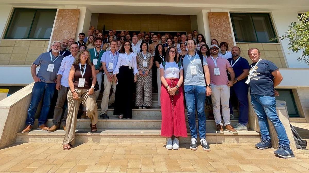 Científicos del proyecto liderado por el IAS-CSIC de Córdoba asistentes a la Asamblea General celebrada en Bari (Italia).