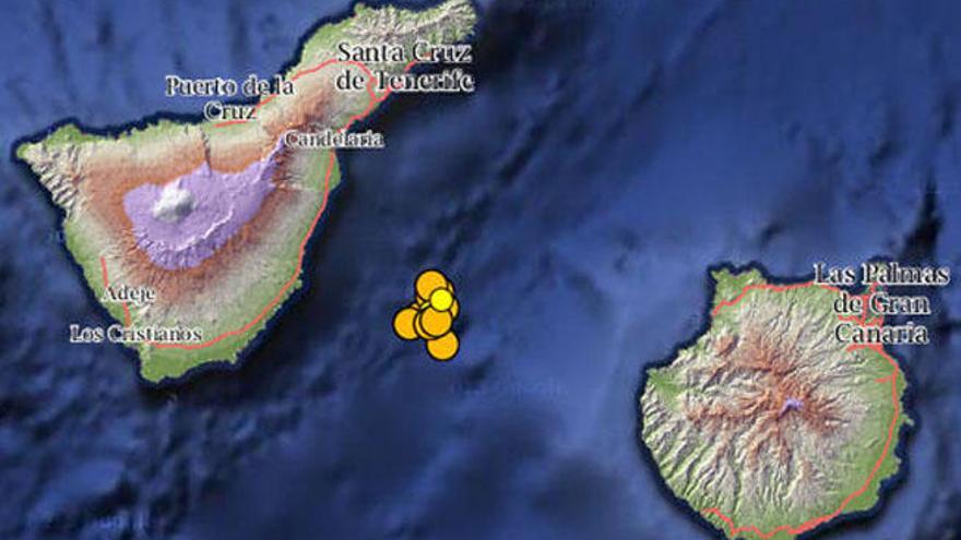 Investigan la posible actividad del volcán submarino entre Tenerife y Gran Canaria