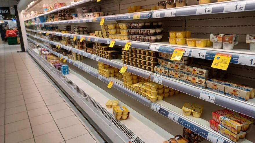 La recepción de mercancía se ralentiza en los supermercados de Extremadura