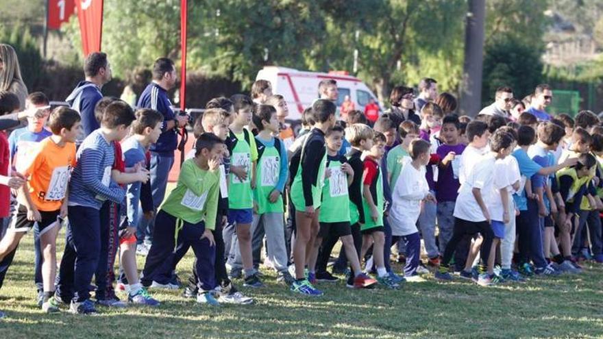 Cross Escolar Municipal de Murcia en el Estadio Monte Romero