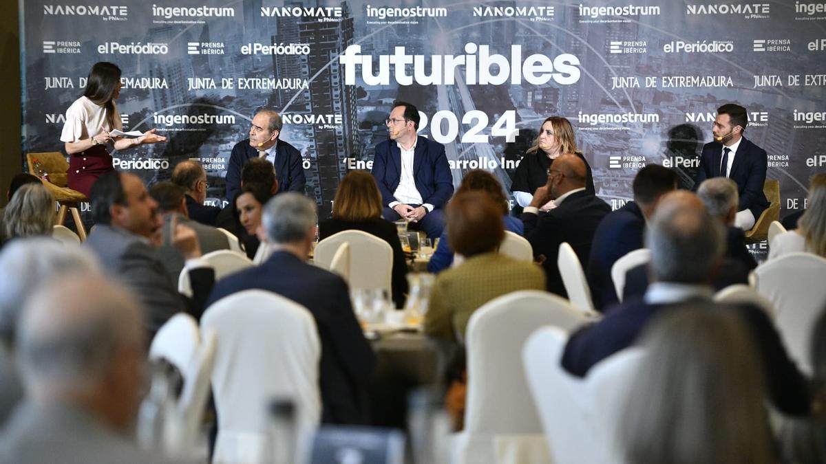 Seguna mesa redonda de la jornada Futuribles