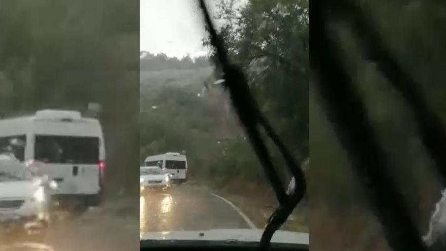 Tormenta capturada desde un coche en Rodellar.