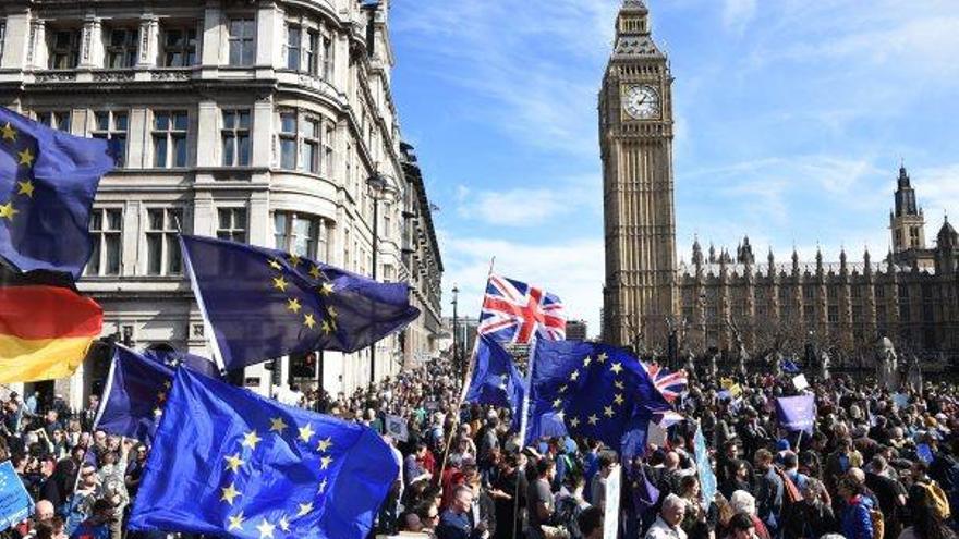 La marxa contra el Brexit va acabar al Palau de Westminster