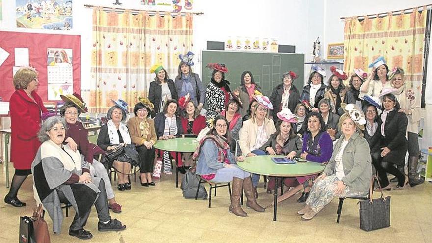 Antiguas alumnas de las Esclavas celebran un lustro de encuentros