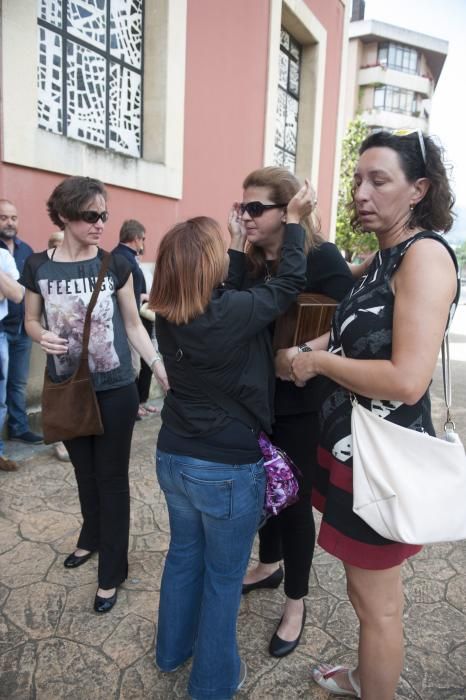 Funeral del cofrade de los estudiantes en la iglesia de San Javier