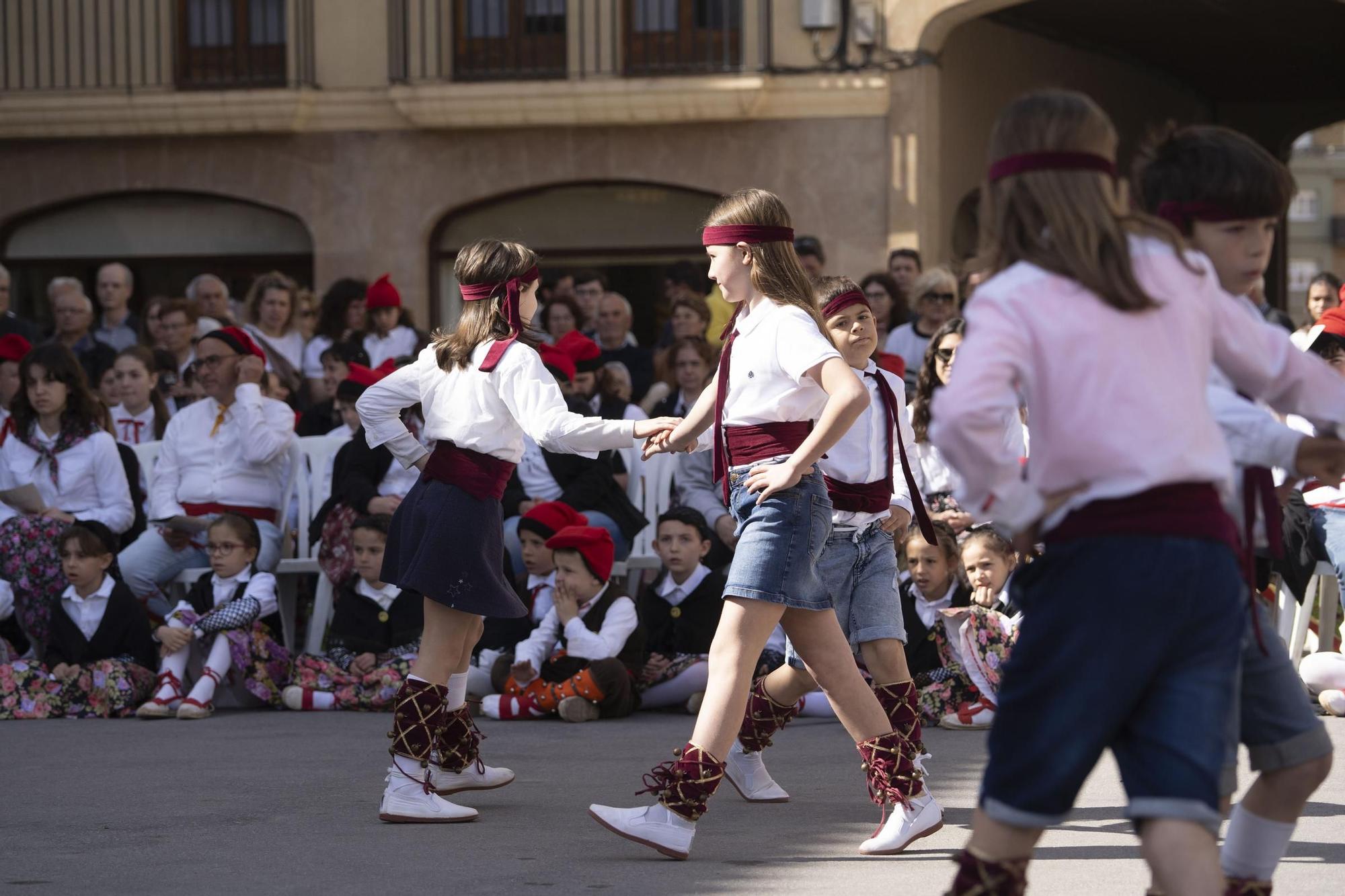 Totes les imatges de la trobada de balls de cascavells de Cardona