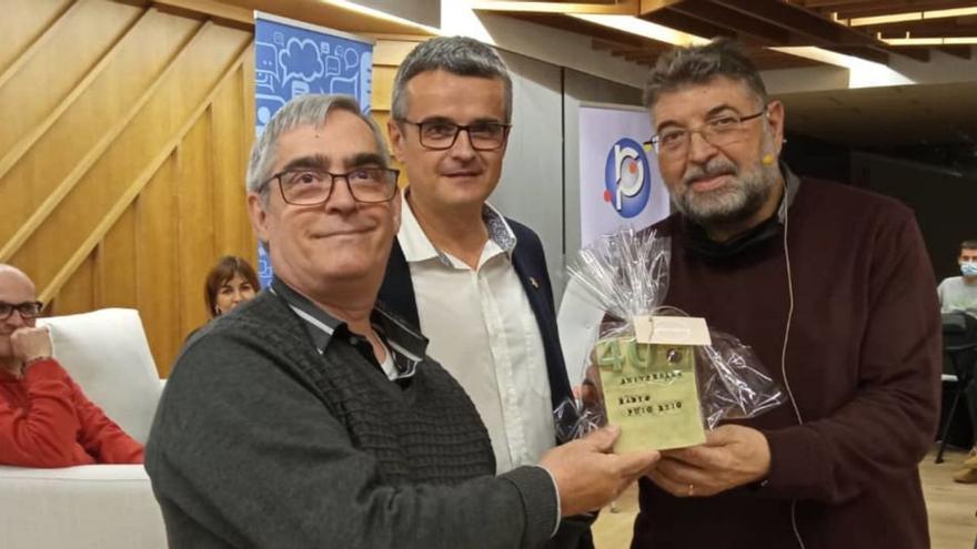 L’Ajuntament de Puig-reig reconeix la tasca de la ràdio local