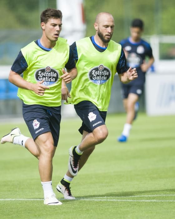 Fayçal Fajr ha retrasado su vuelta a los entrenamientos después de las vacaciones.