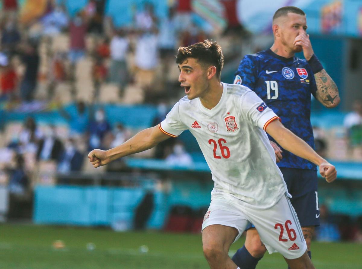 Pedri, con la selección española.